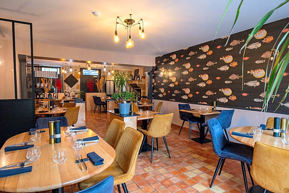 Logis Hôtel Restaurant La Châtellenie