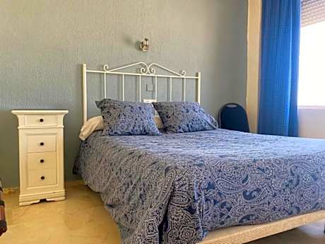 Quadruple Room with Fan and Heating