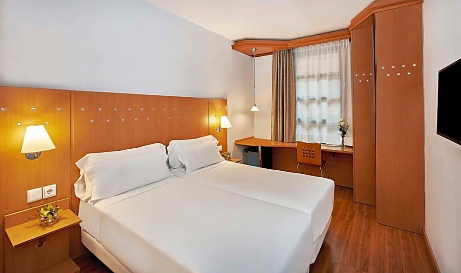 NH Express Las Artes