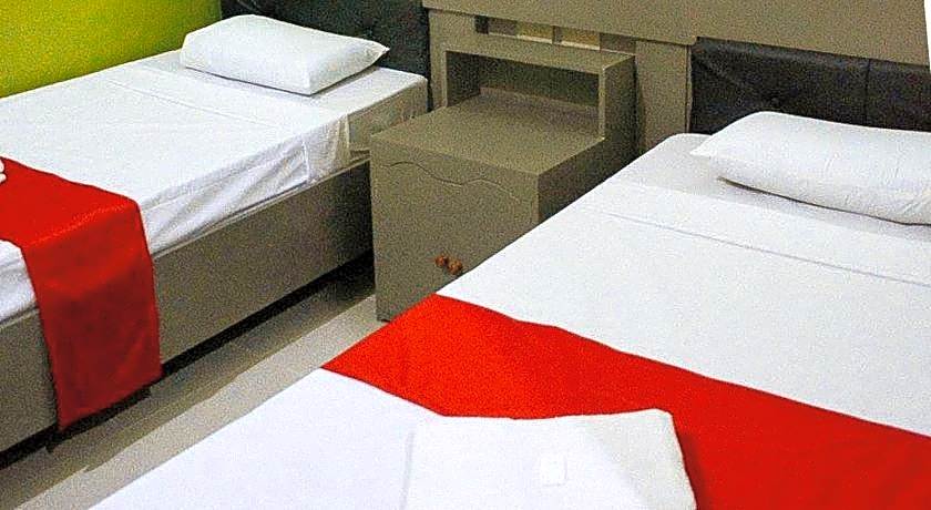 RedDoorz @ EM Pensiontel Butuan City