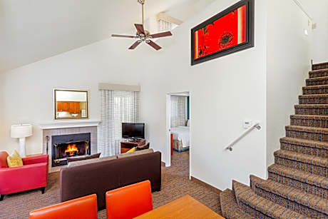 Suite Two Bedrooms