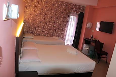 Superior Triple Room