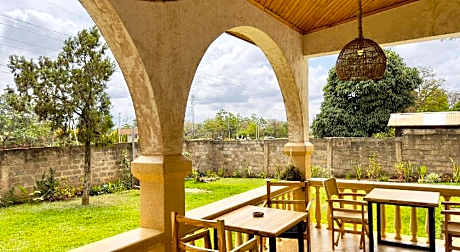 Mahali Muzuri and Home