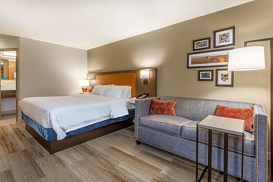 Hampton Inn By Hilton Cedar Rapids
