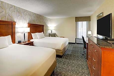 Superior Queen Room with Two Queen Beds