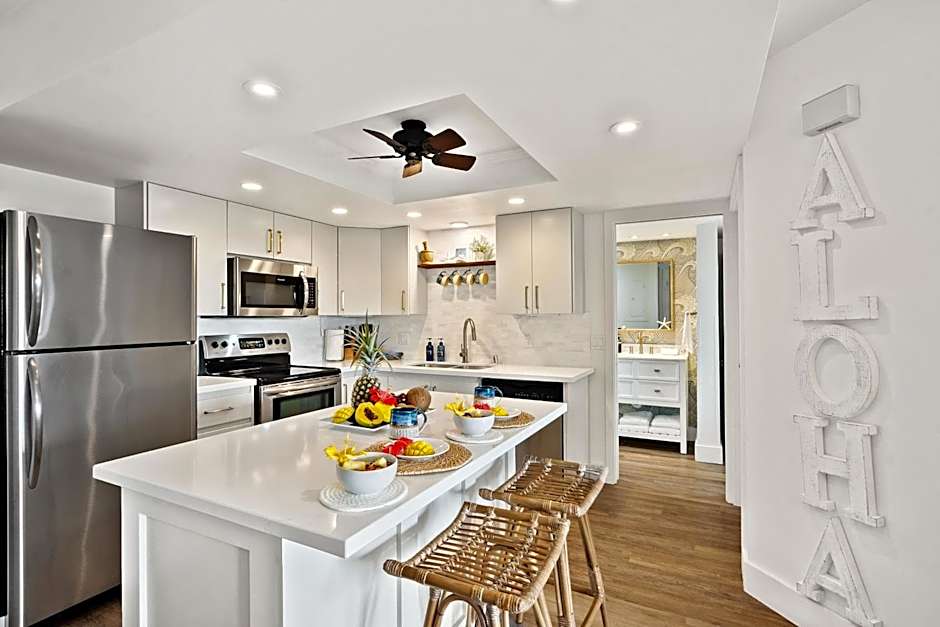 Top 5 Home with King Bed Plus Steps to Beach & Shops