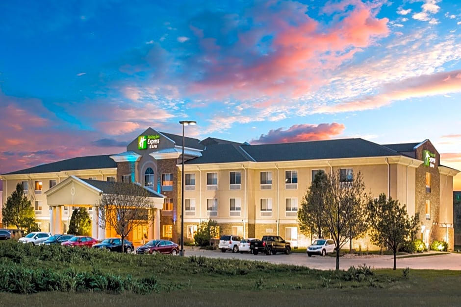 Holiday Inn Express Hotel & Suites Bellevue-Omaha Area