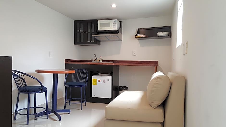 Grupo Kings Suites - Bosques de Duraznos 78