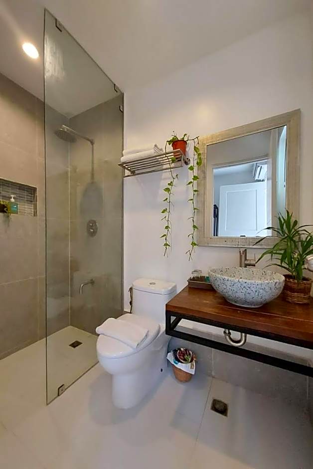 Sea Green Boutique Rooms