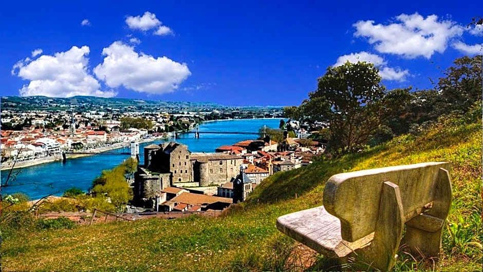 Hôtel Les Deux Coteaux