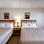 First Inn By OYO Quinter Hwy 70