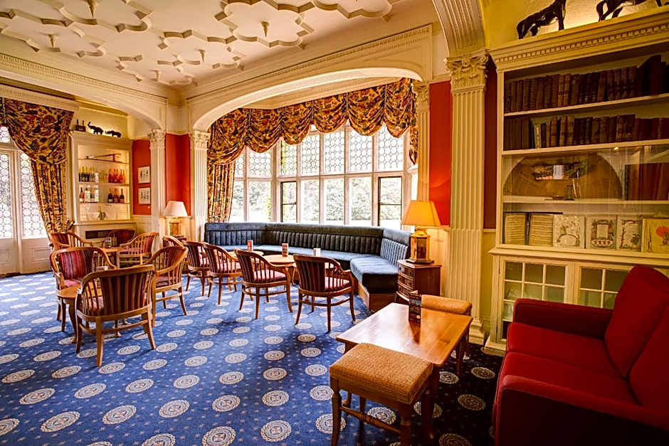 Best Western Plus Grim'S Dyke Hotel