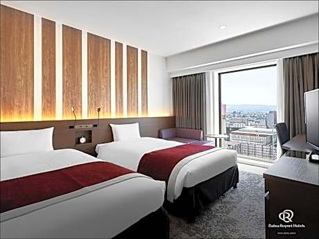 Superior Twin Room for 3 People - Non-Smoking