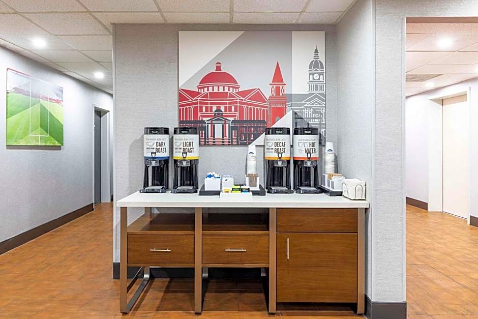 Hampton Inn By Hilton Athens