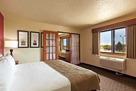 AmericInn by Wyndham Dickinson