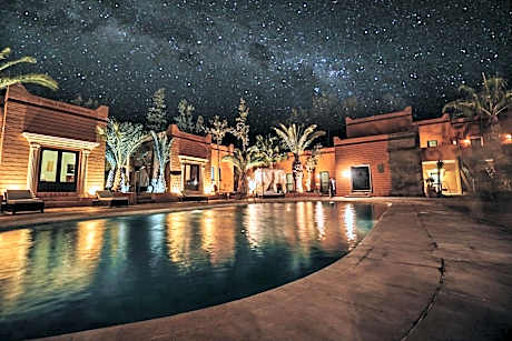 Oscar Hotel by Atlas Studios