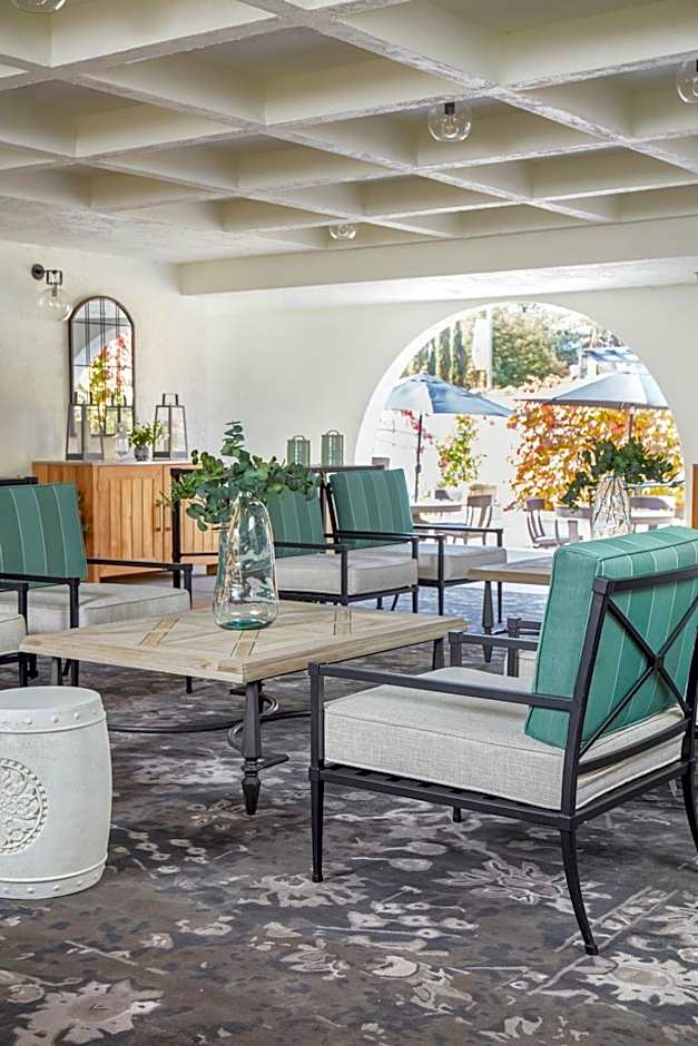 The Lodge at Healdsburg, tapestry Collection by Hilton