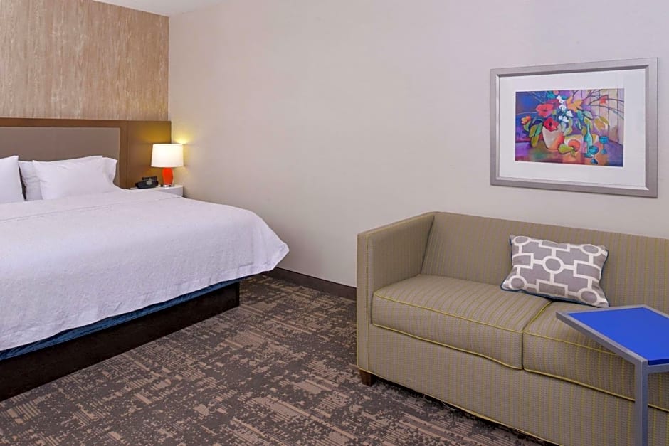 Hampton Inn By Hilton & Suites Wilmington