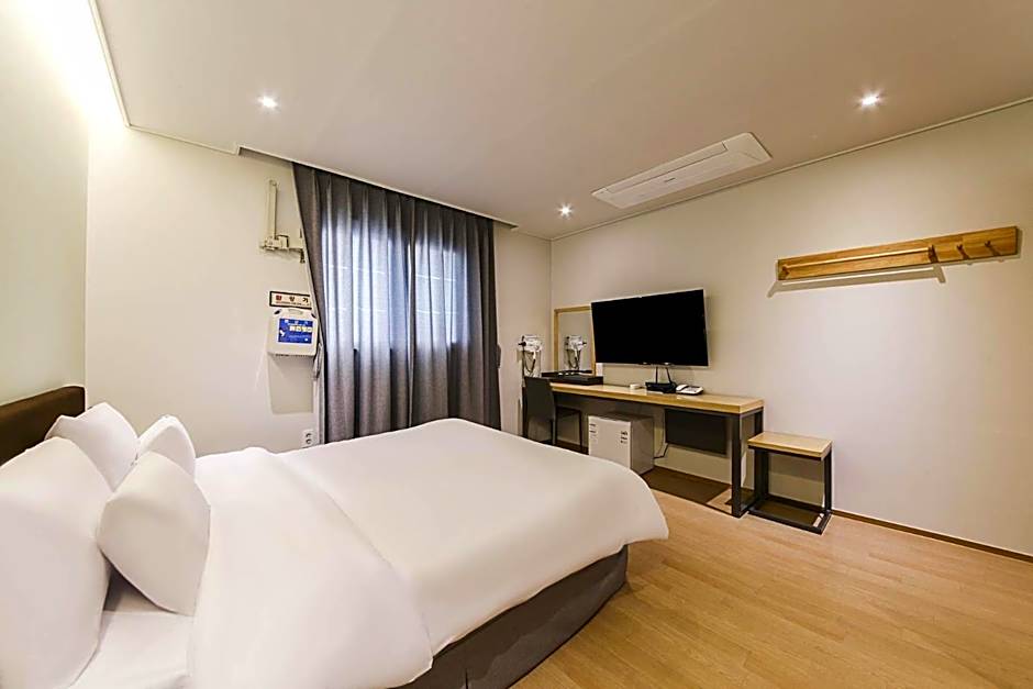 어라연 관광호텔 영월