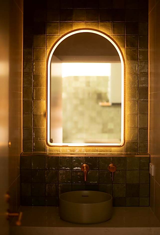 The Alluna Motel, an Ascend Collection Hotel