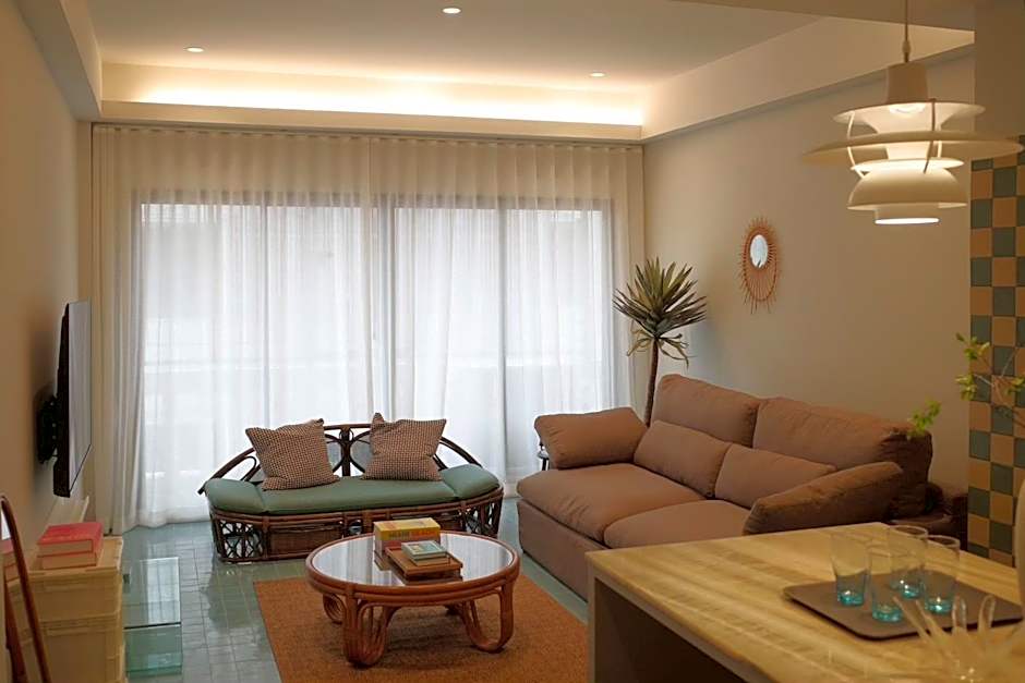 Photo 1 of 12 of Design 2 Bedroom 3 Queen Beds Suite