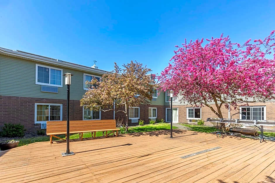 Best Western Plus Steeplegate Inn