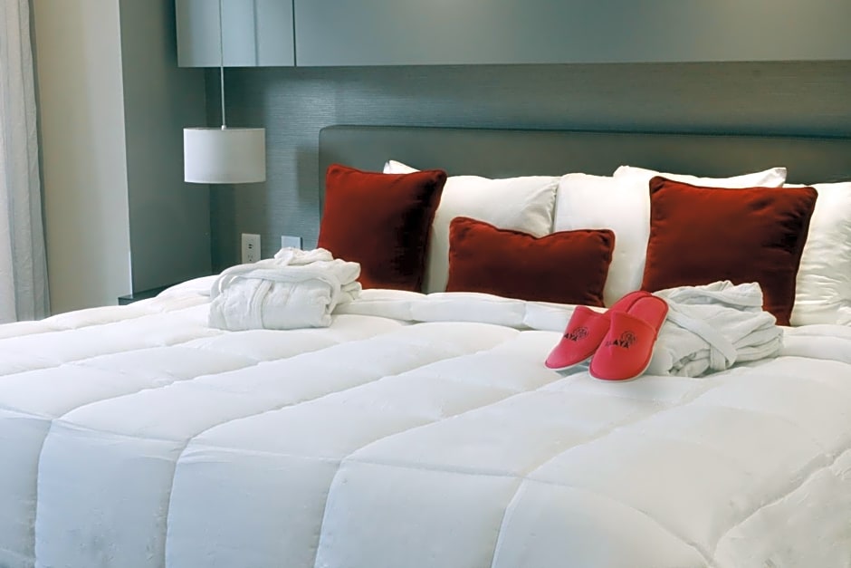 Isaaya Hotel Boutique by WTC