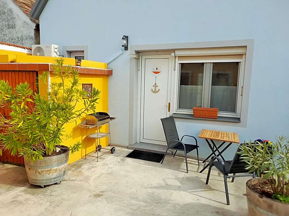 Appartement blue Dinghi