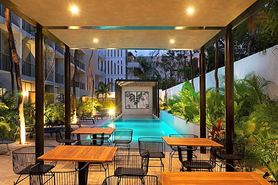 Fully Equipped 2BR2Bath wPrivate Pool in La Veleta