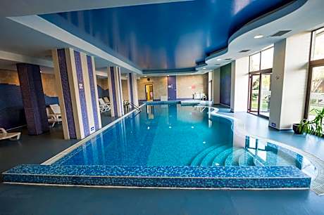 Rhodopi Home Hotel Chepelare- All inclusive & Half Board