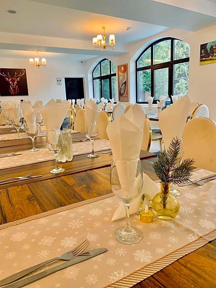 Cerbul Chalét Accommodation & Wellness