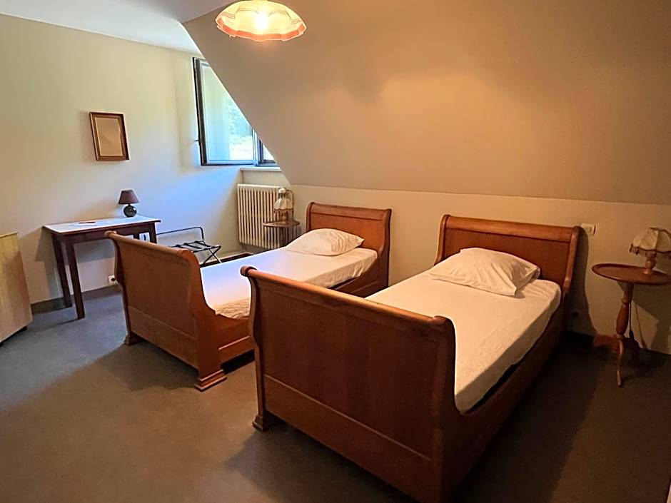 Gîte-Auberge du Pont de Lanau