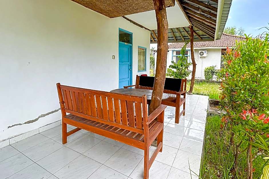 Hepi Bungalow Lovina Mitra RedDoorz