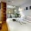 Shin Sei Bashi Hotel