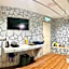 OYO HOME 90667 Chen Room Bs