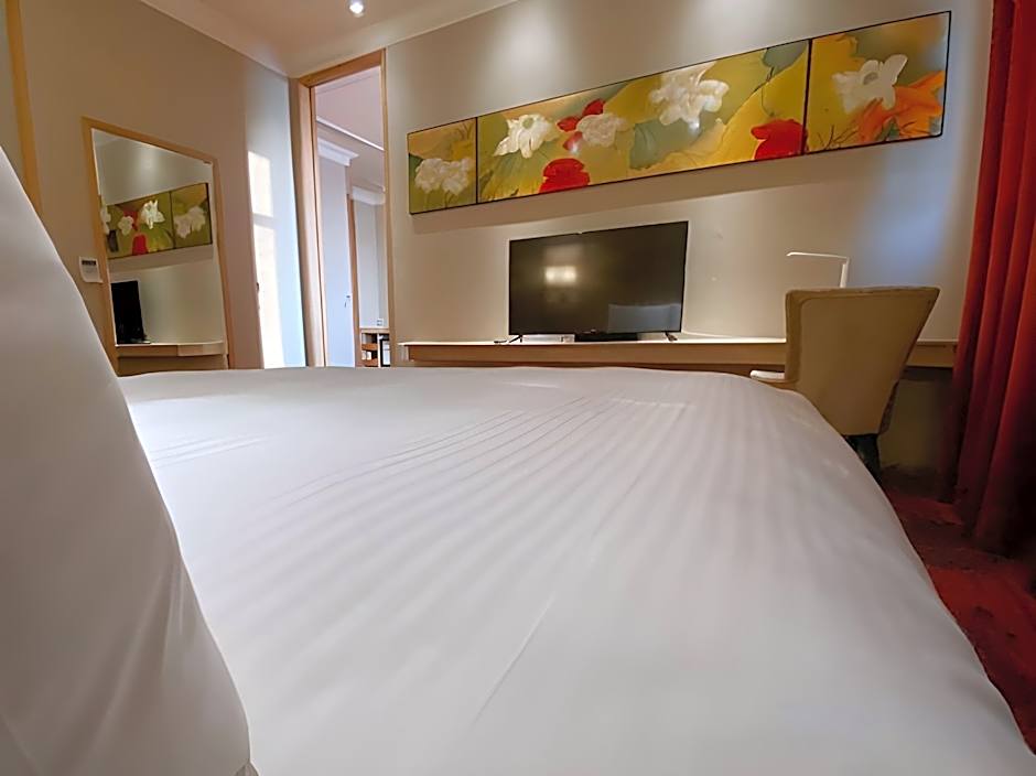 CHECK inn Select Tainan Yongkang