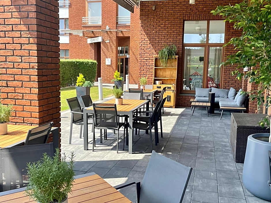 Mercure Wiazowna Brant