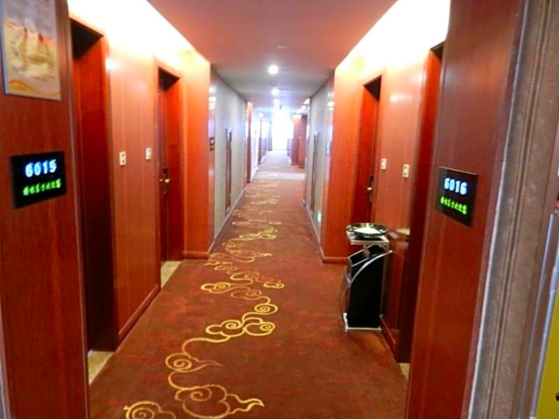 Greentree Eastern Quzhou Hewu Road Hotel
