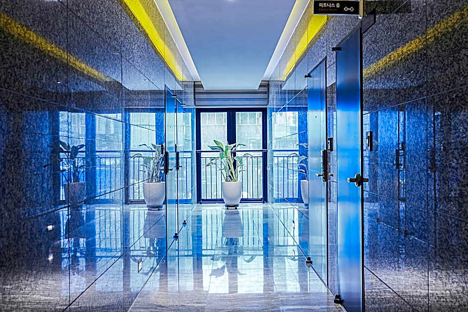 Gimpo Pentastar Hotel