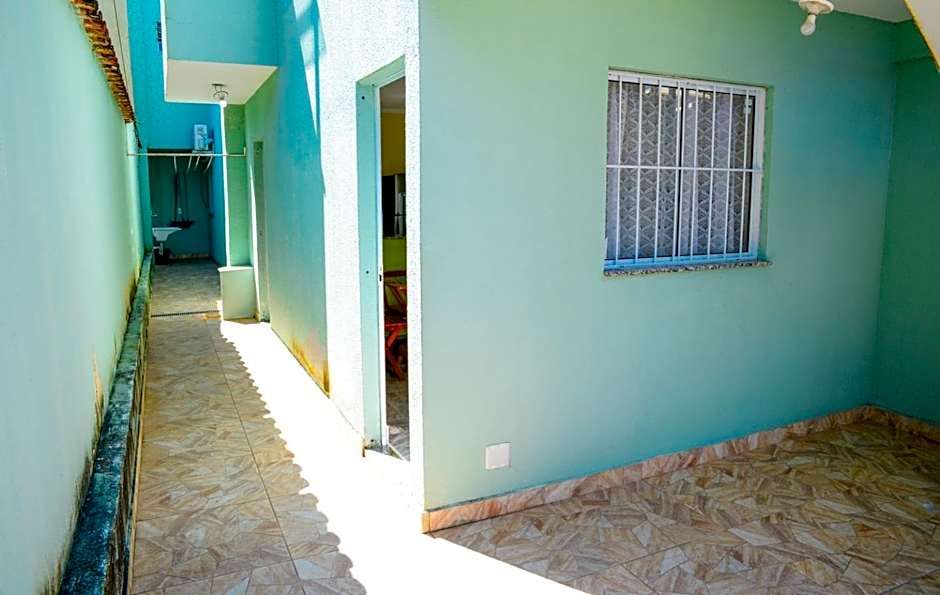 Casa a 950m da Praia Martim de Sa - Caraguatatuba