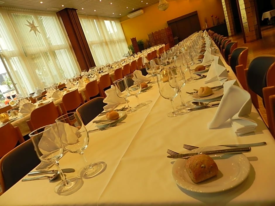 Zys Hotel