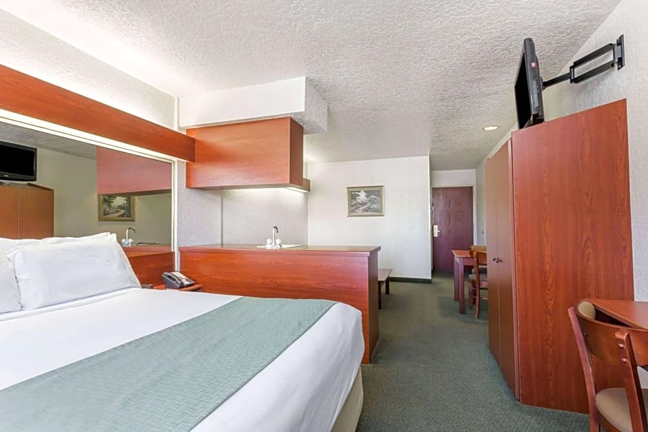 Microtel Inn & Suites By Wyndham Marianna
