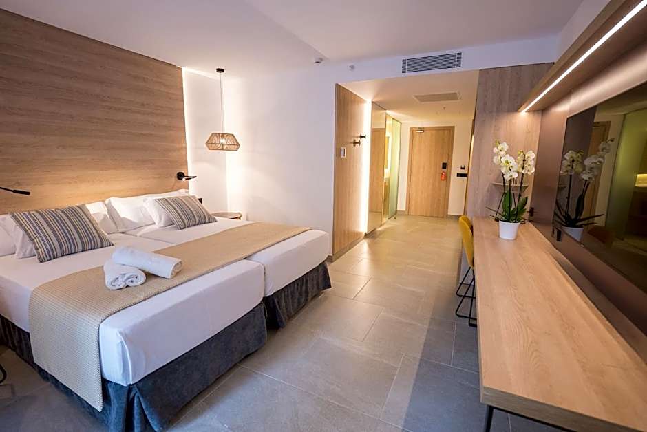 Hotel Morlans Suites - Adults Only