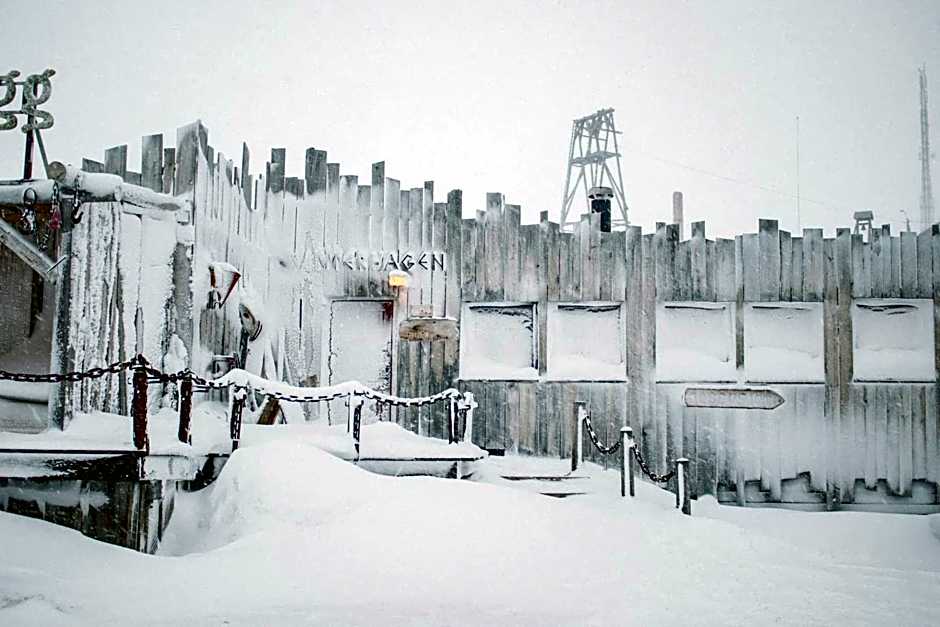 Mary-Ann's Polarrigg