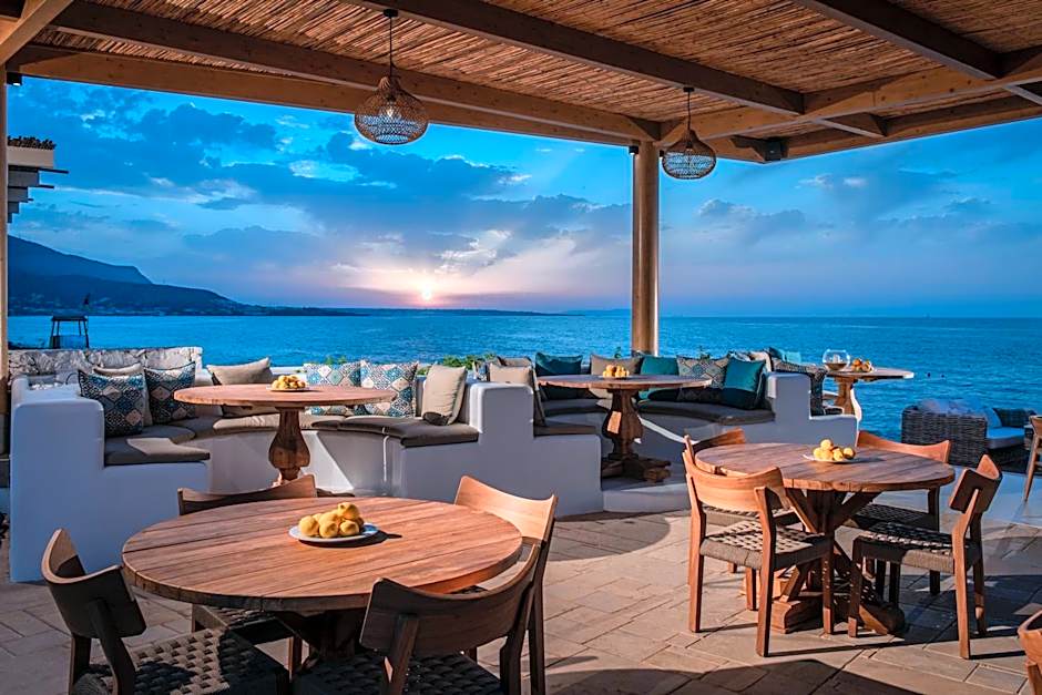 Parthenis Beach, Suites by the Sea