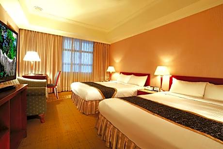 Japanese Family Room