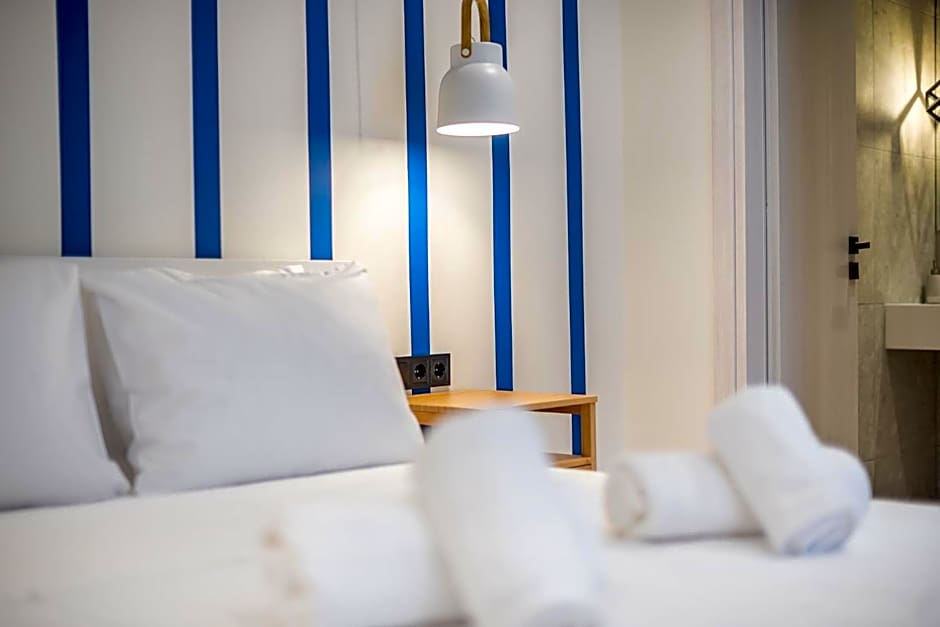 The Asprogeraka - self check-in rooms