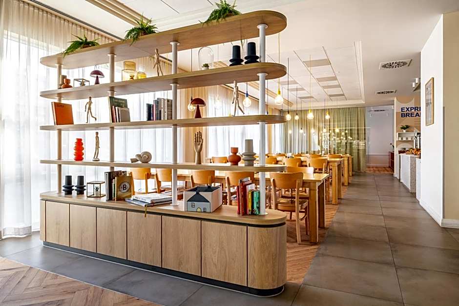 Holiday Inn Express Antwerpen City North By IHG