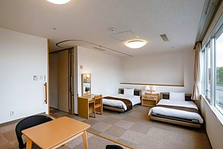 Accessible Room (With Private Bath)