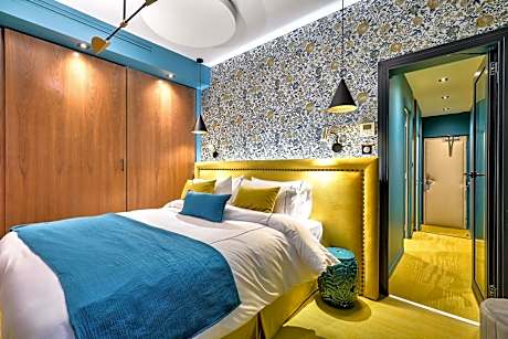 Montmartre Deluxe Room